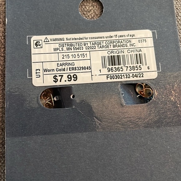 Universal Thread Worn Gold Earrings - Picture 4 of 4